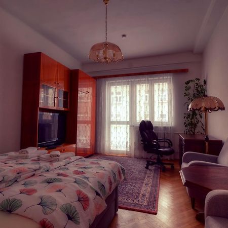 Apartment Anna Vysehrad Praha Bagian luar foto